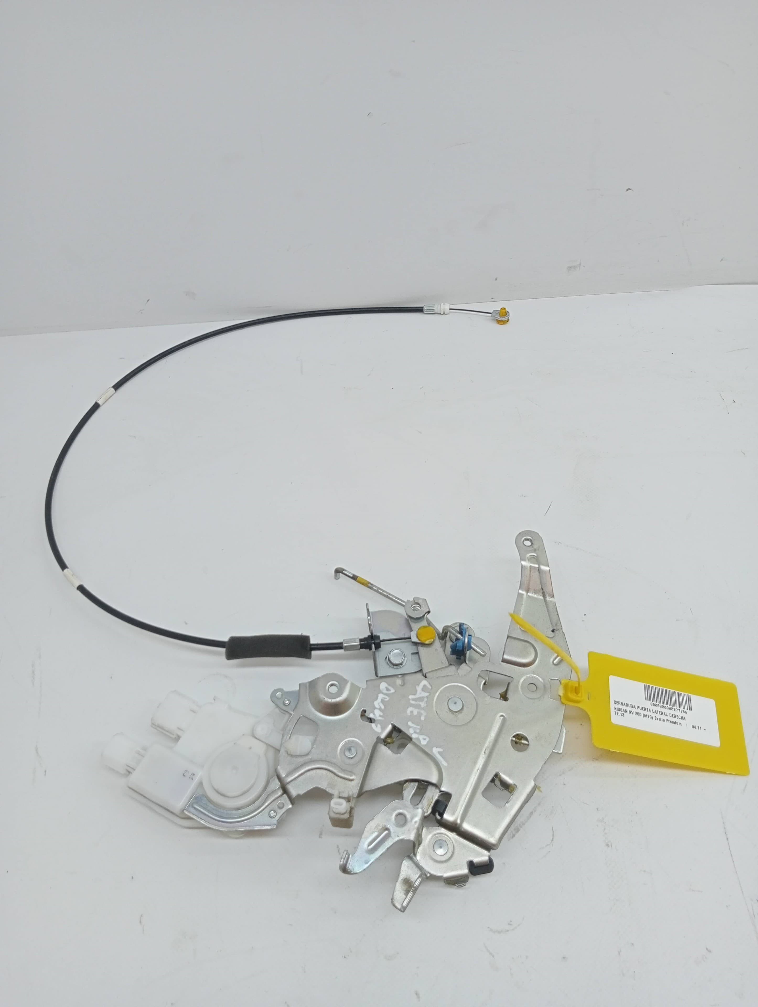 Cerradura puerta lateral derecha NISSAN NV 200 (M20)