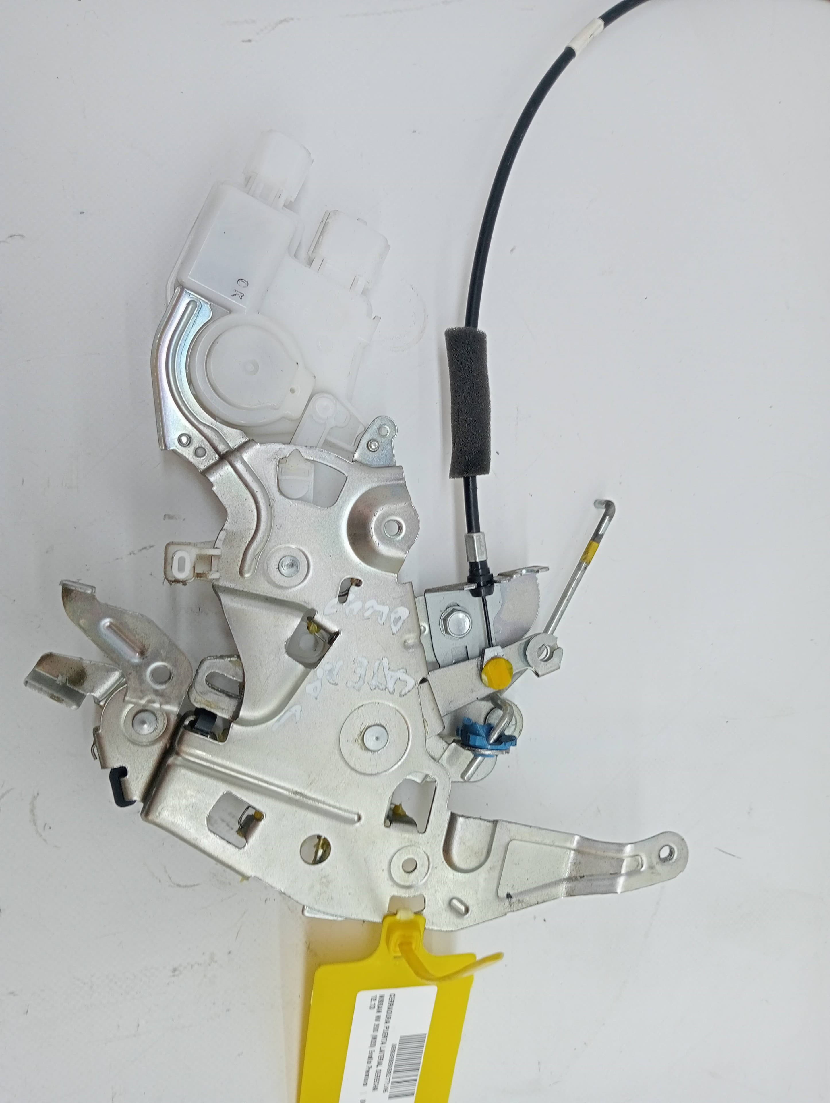 Cerradura puerta lateral derecha NISSAN NV 200 (M20) 3