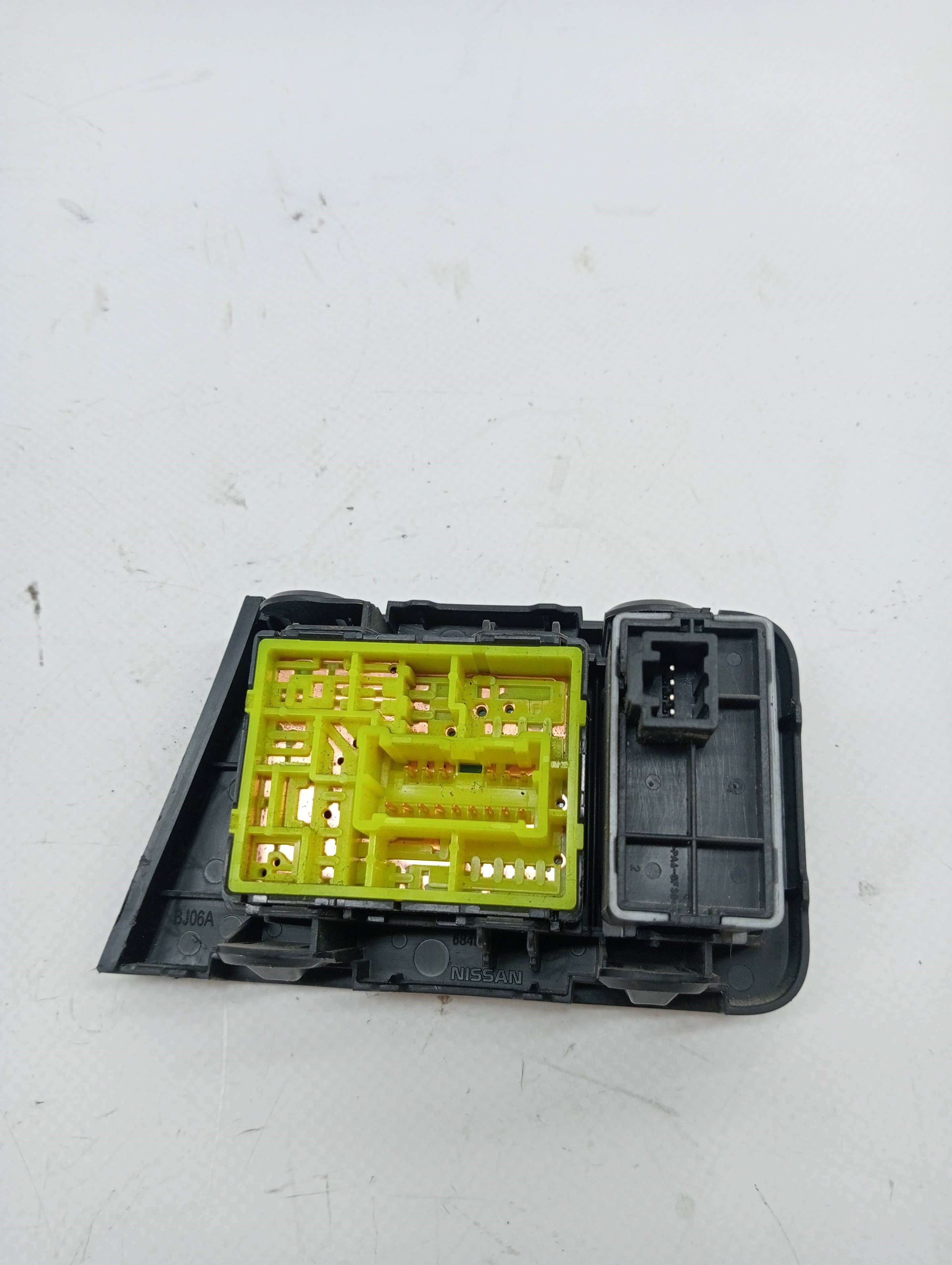 Mando multifuncion NISSAN NV 200 (M20) 3