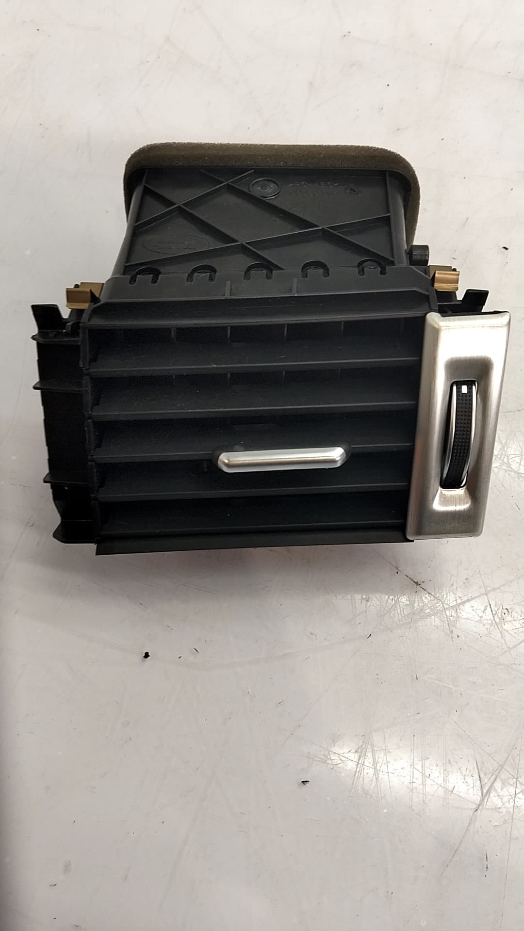 Recambio LAND ROVER RANGE ROVER EVOQUE ref. LR093929