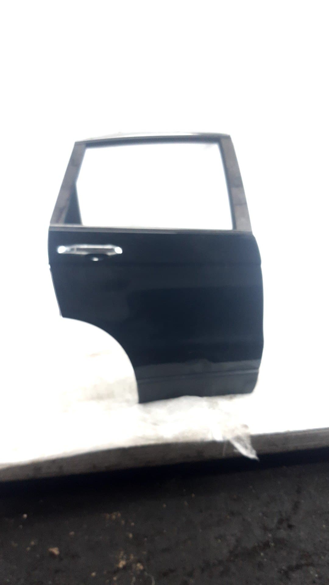 Puerta trasera derecha HONDA CR-V (RE)