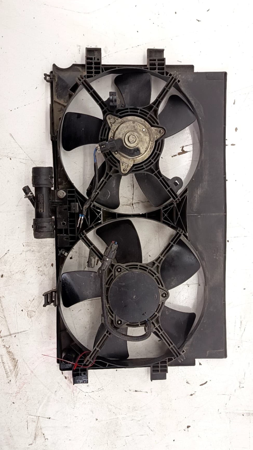 Electroventilador MITSUBISHI OUTLANDER II (CW_W)
