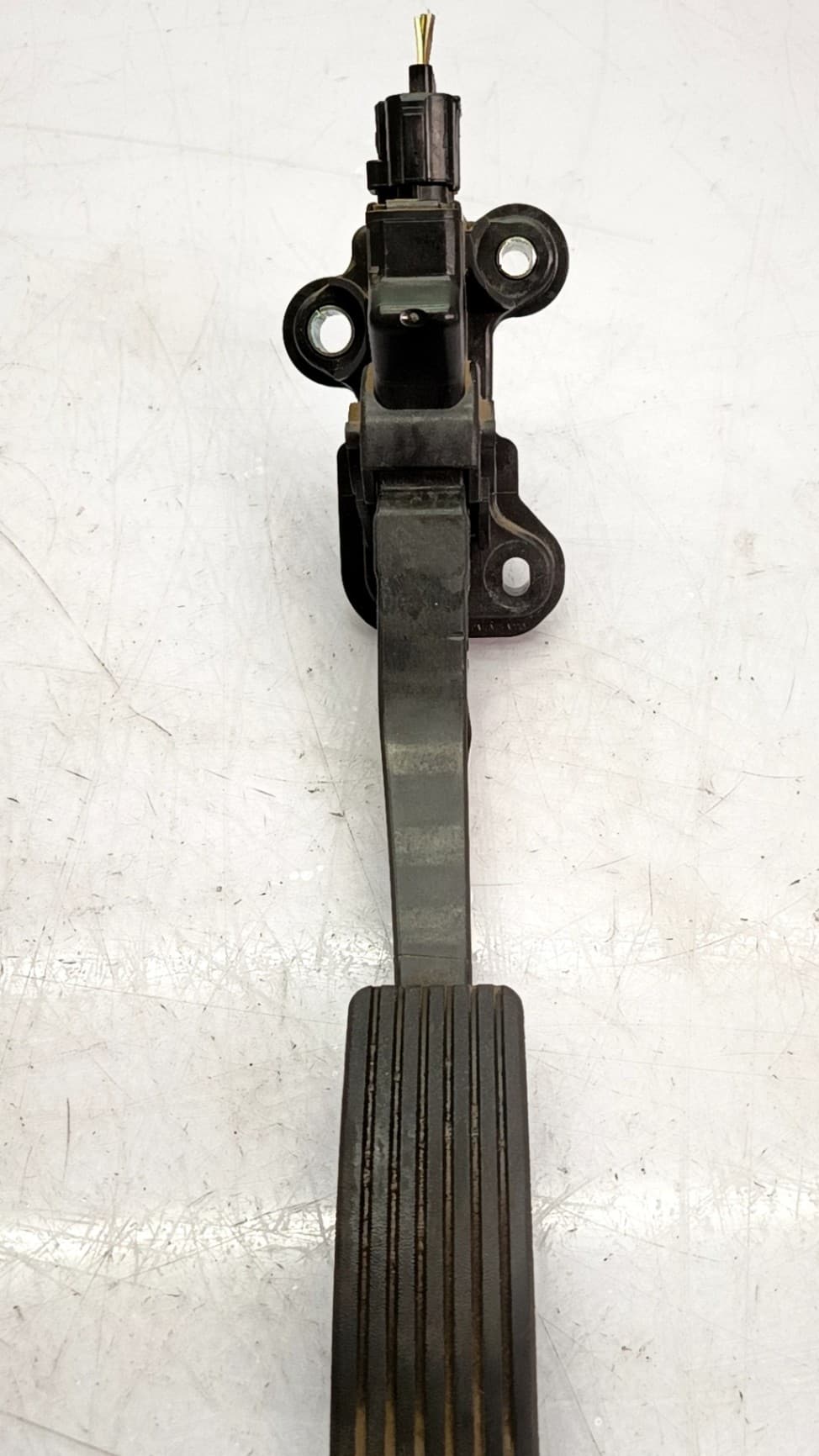 Pedal acelerador MITSUBISHI OUTLANDER II (CW_W)