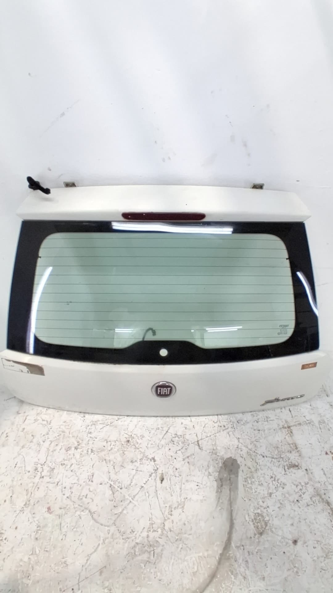 Porton trasero FIAT GRANDE PUNTO (199)