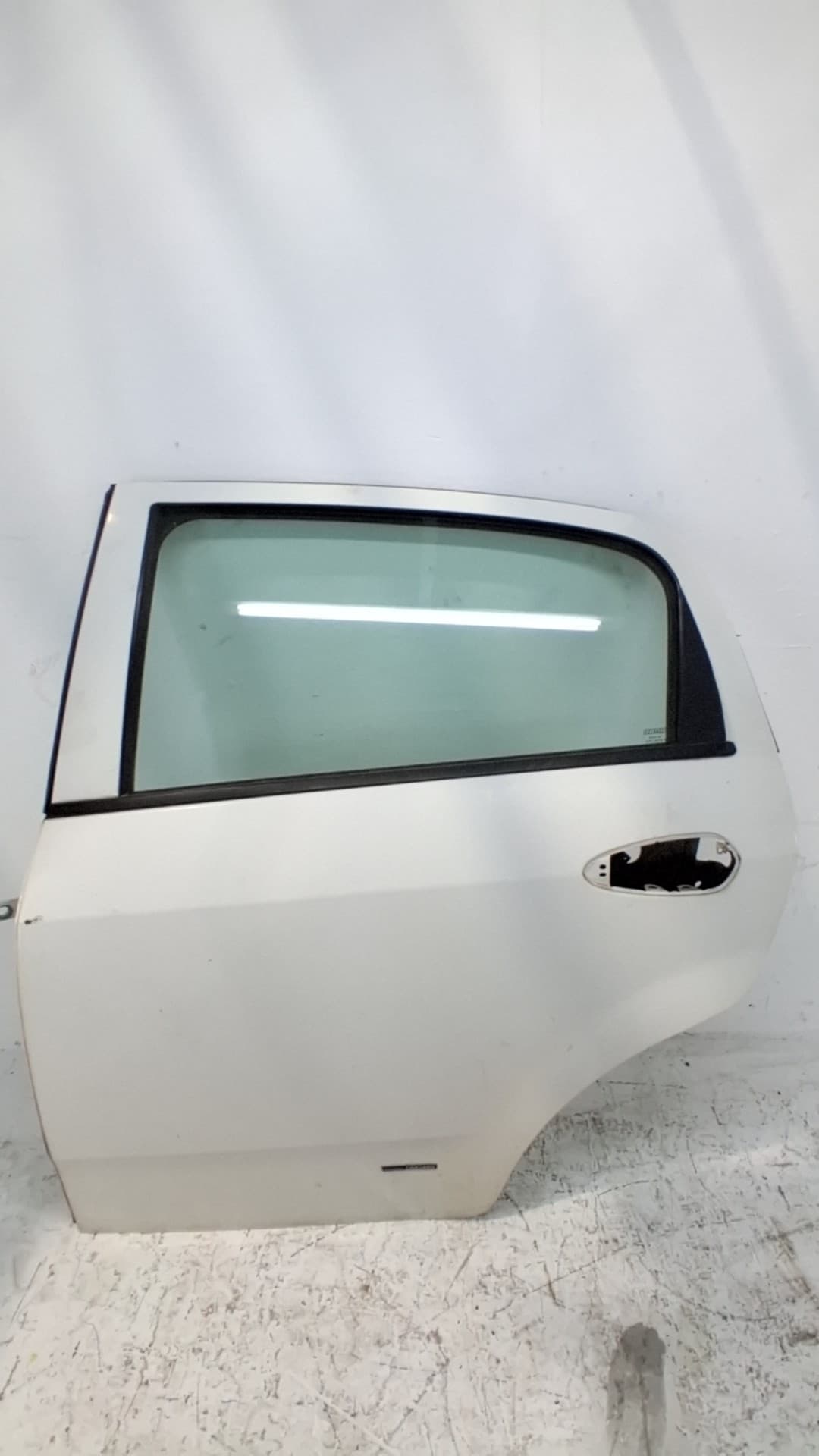 Puerta trasera izquierda FIAT GRANDE PUNTO (199)