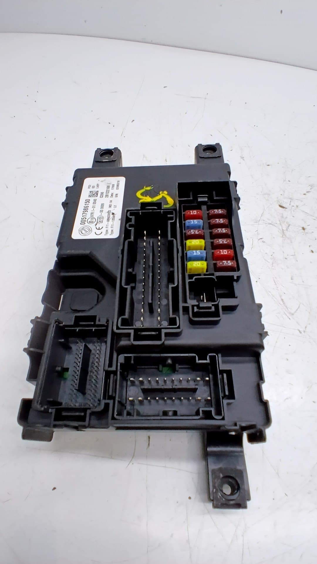 Caja fusibles FIAT GRANDE PUNTO (199)