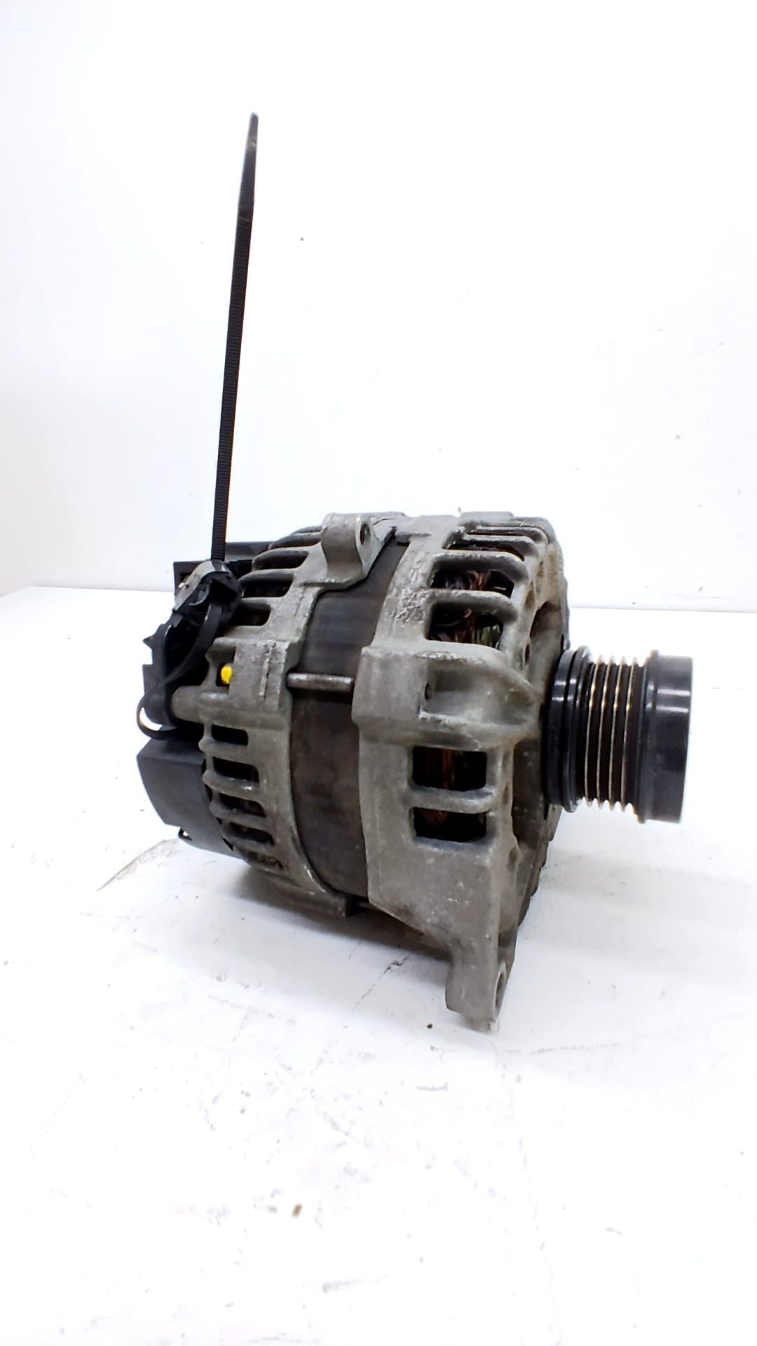 Alternador MERCEDES-BENZ CLASE A (W169) 5