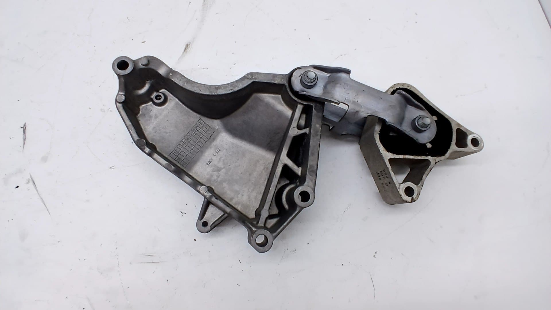 Soporte motor MERCEDES-BENZ CLASE A (W169)