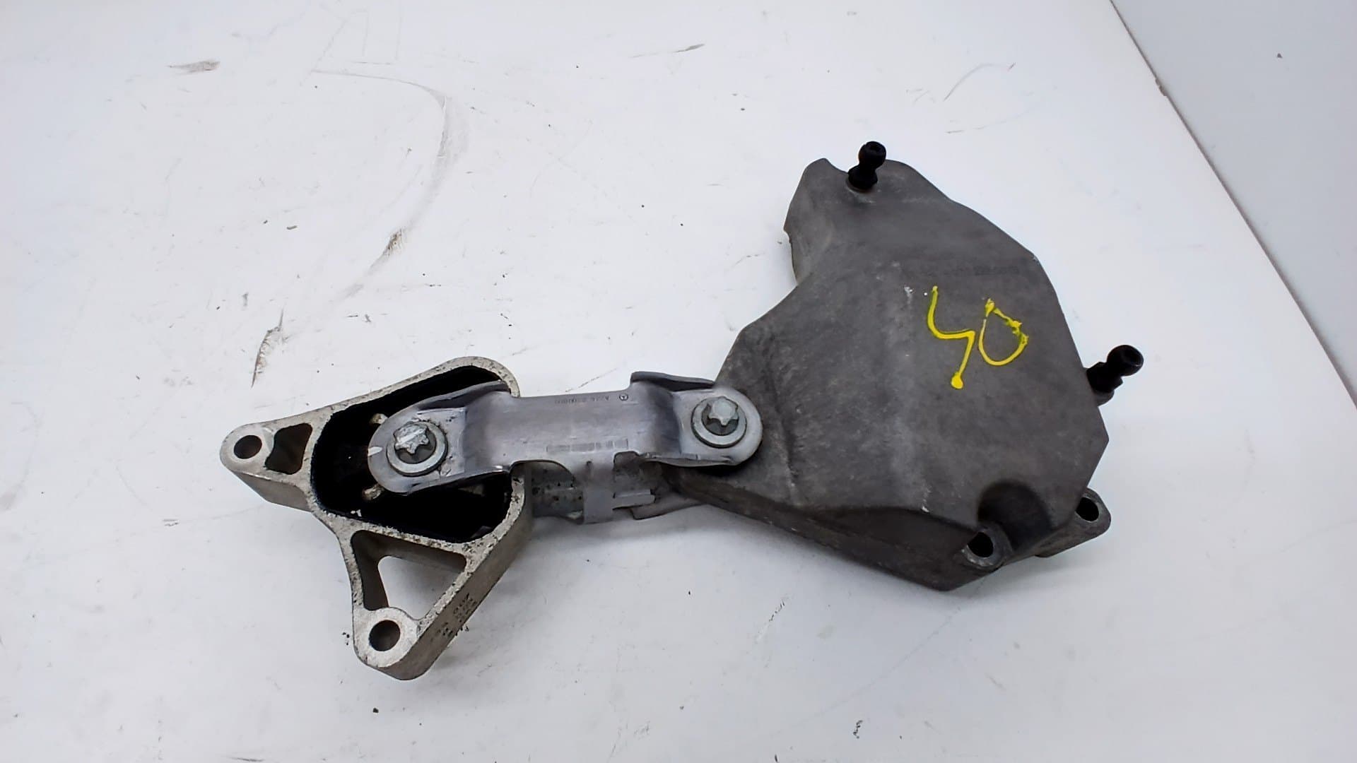Soporte motor MERCEDES-BENZ CLASE A (W169) 4