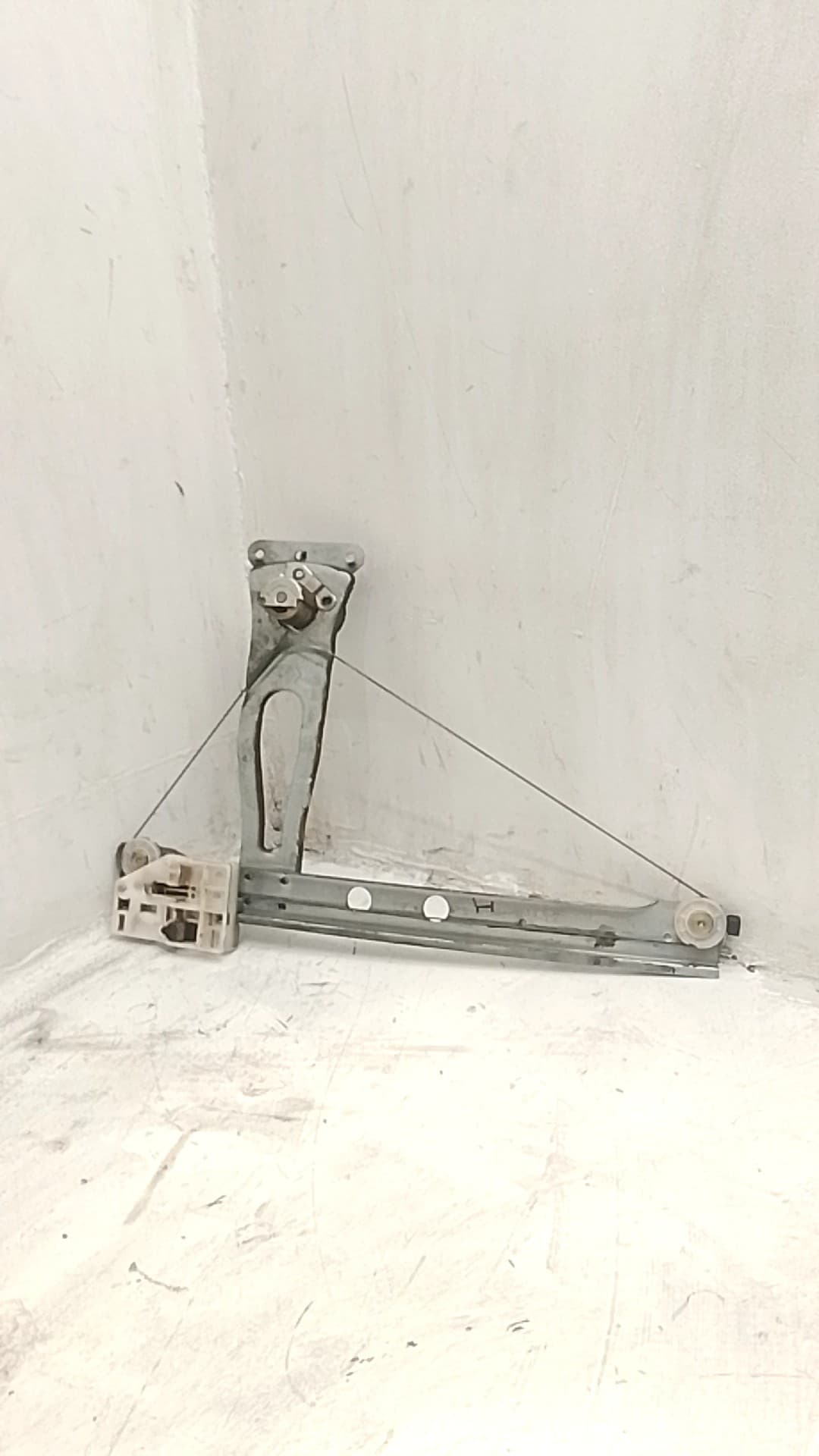 Elevalunas delantero izquierdo CITROEN C3 2