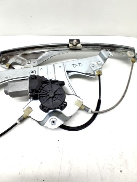 Elevalunas delantero derecho RENAULT CLIO III