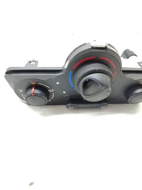 Mando climatizador RENAULT CLIO III