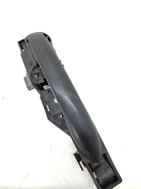 Maneta exterior delantera derecha RENAULT CLIO III