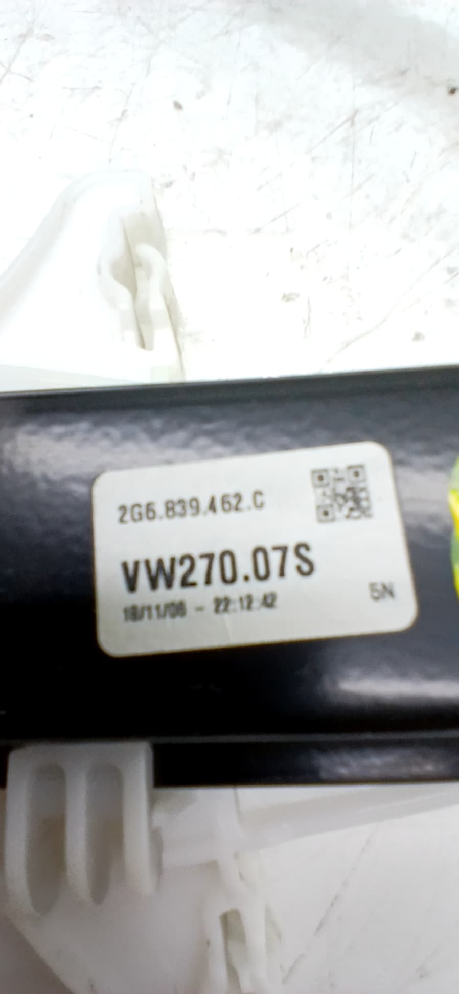Elevalunas trasero derecho VOLKSWAGEN POLO 3