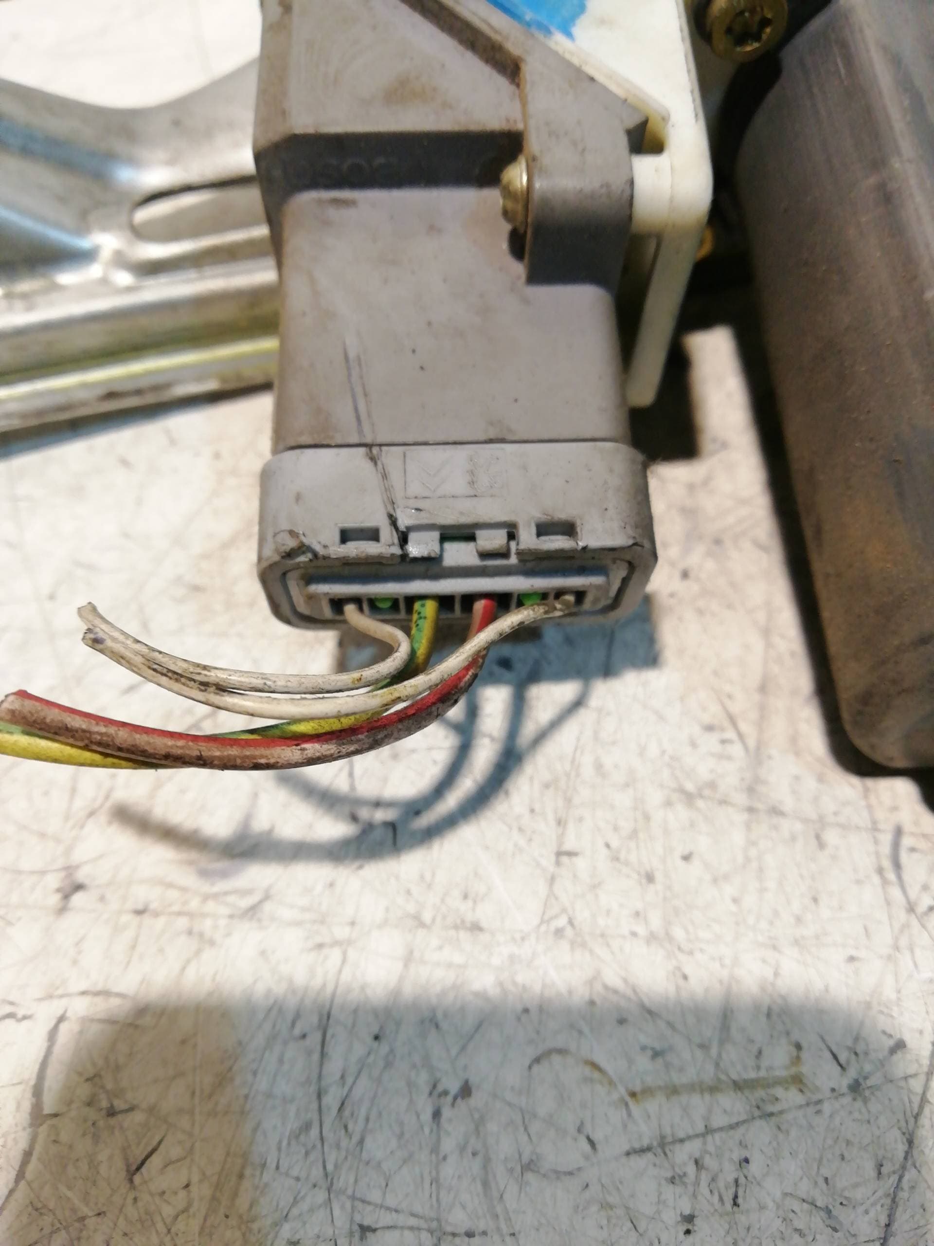 Elevalunas trasero derecho CITROEN C5 BERLINA 3