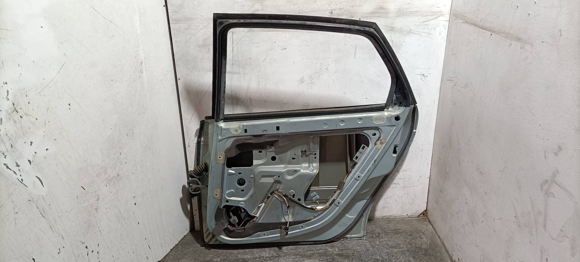 Puerta trasera derecha CITROEN C5 BERLINA 2