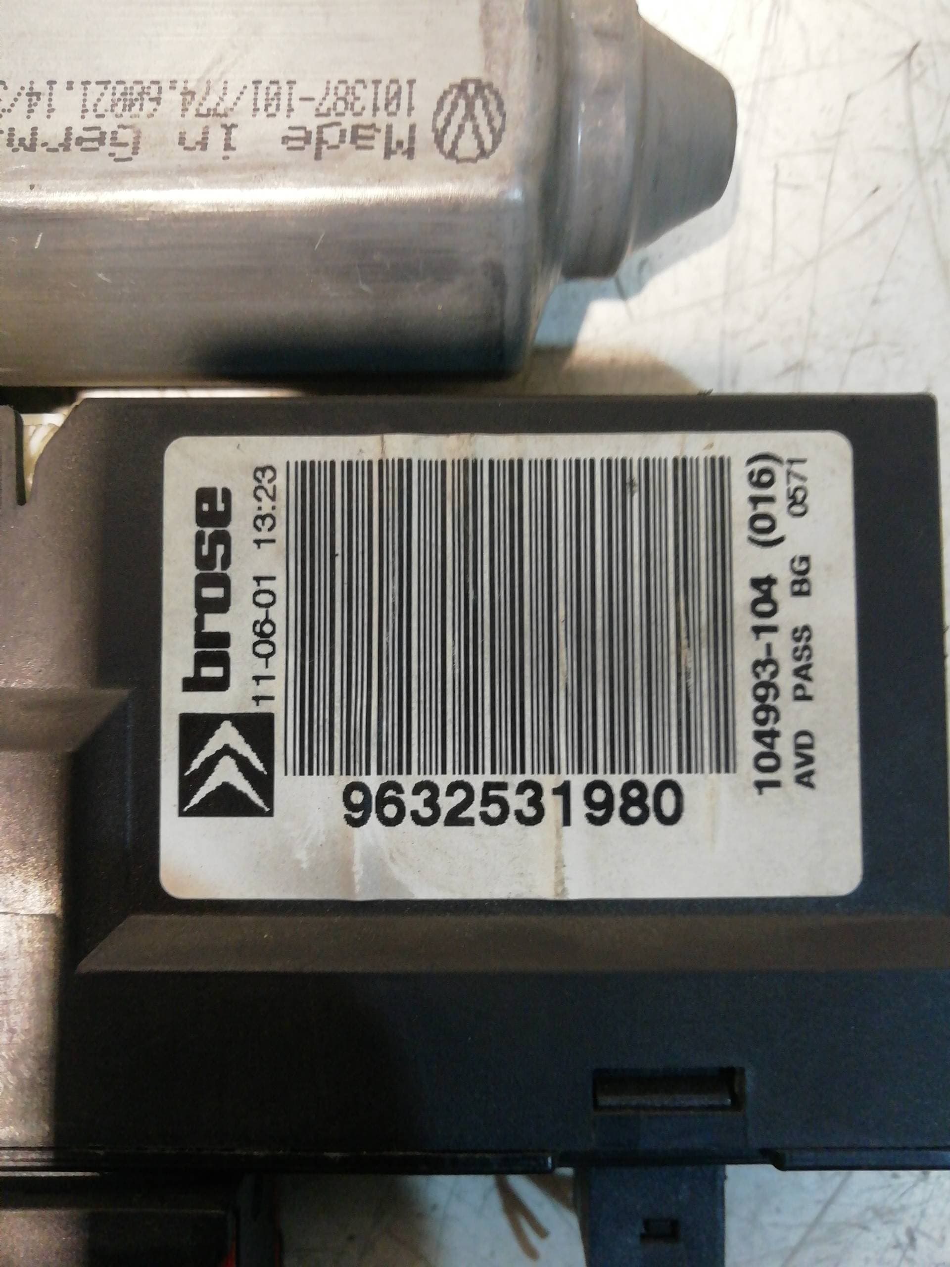 Elevalunas delantero derecho CITROEN C5 BERLINA 2