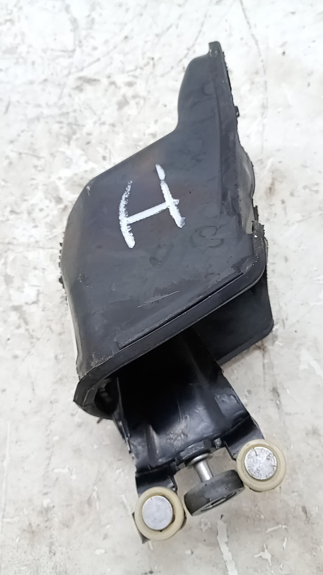Soporte / guia puerta corredera PEUGEOT RIFTER 2