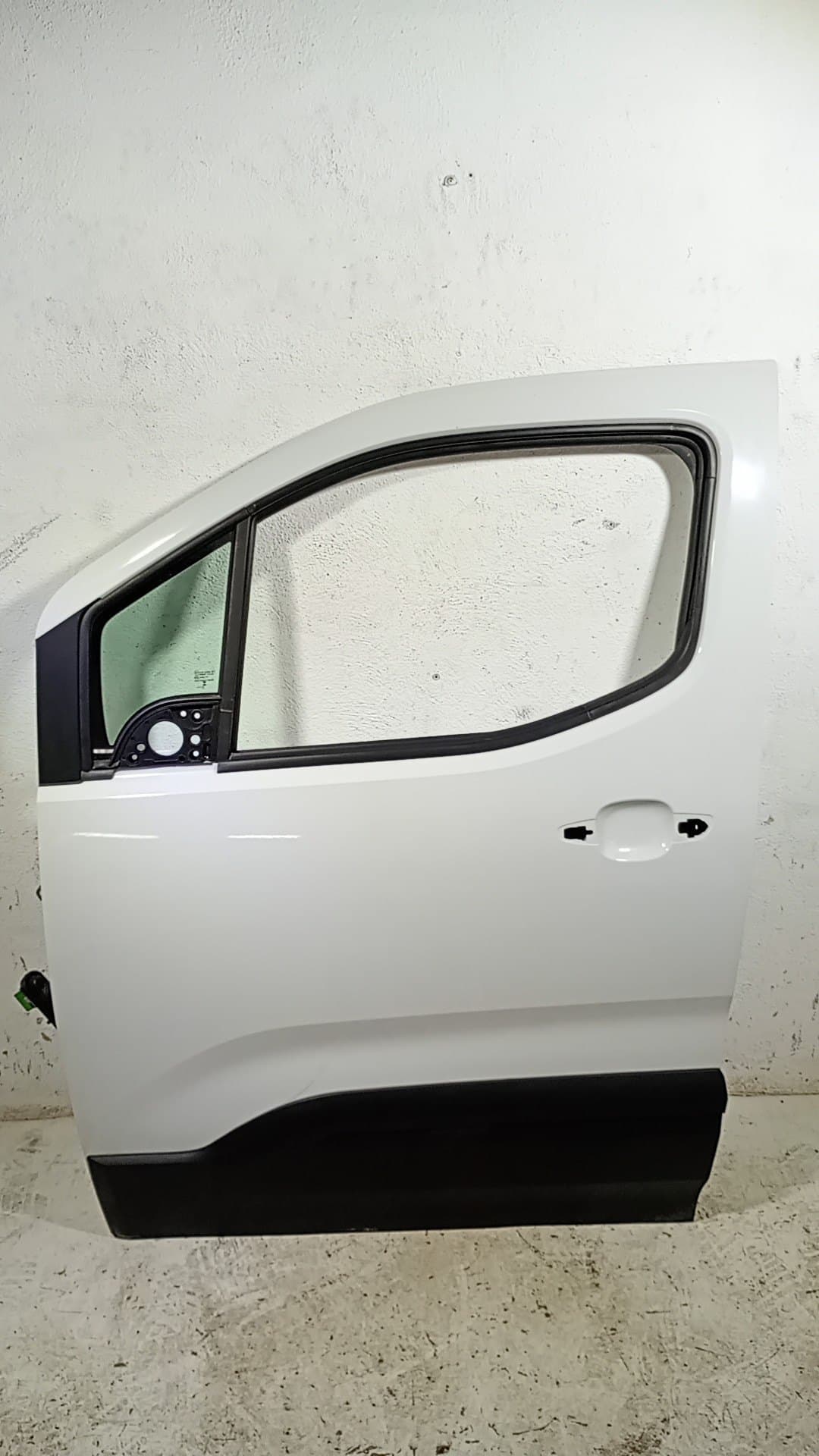 Puerta delantera izquierda PEUGEOT RIFTER