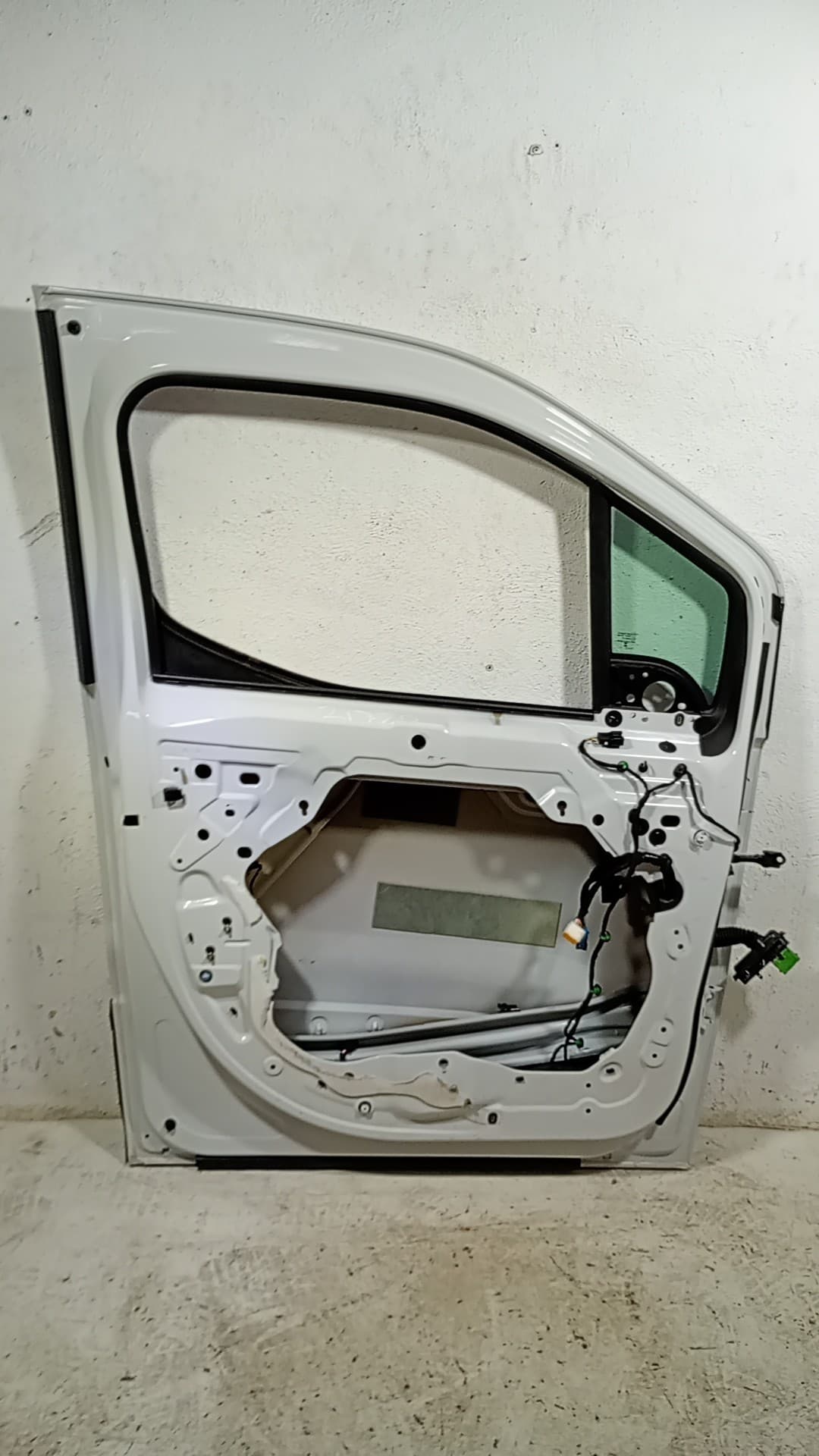 Puerta delantera izquierda PEUGEOT RIFTER 2