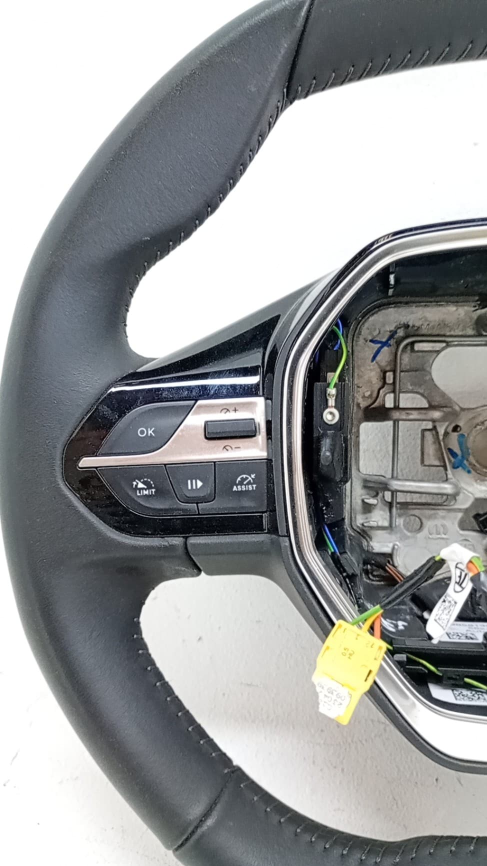 Volante PEUGEOT RIFTER 4