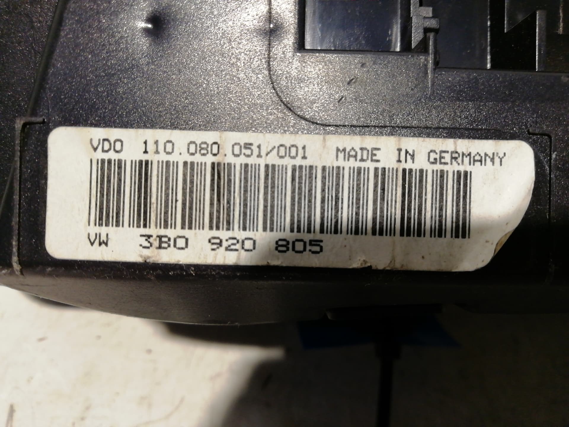 Cuadro instrumentos VOLKSWAGEN PASSAT BERLINA (3B3) 3