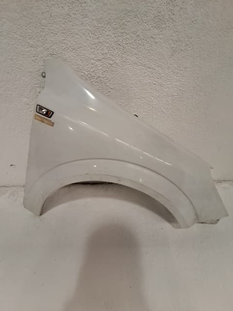 Aleta delantera derecha OPEL ASTRA H BER. 4
