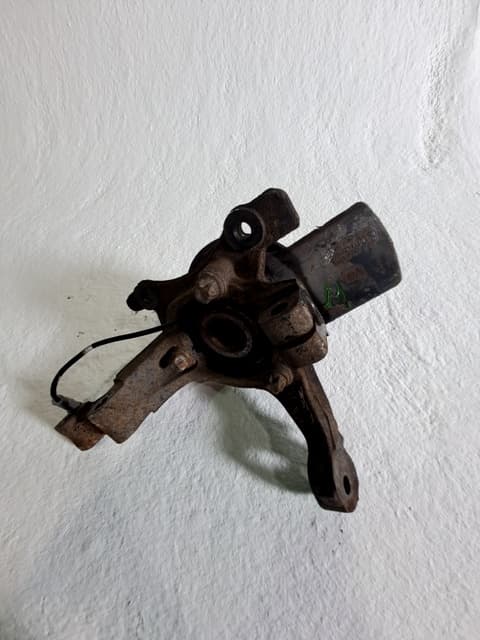Mangueta delantera izquierda OPEL ASTRA H BER. 2