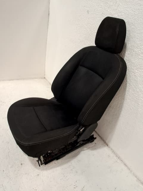 Asiento delantero derecho NISSAN QASHQAI (J10)