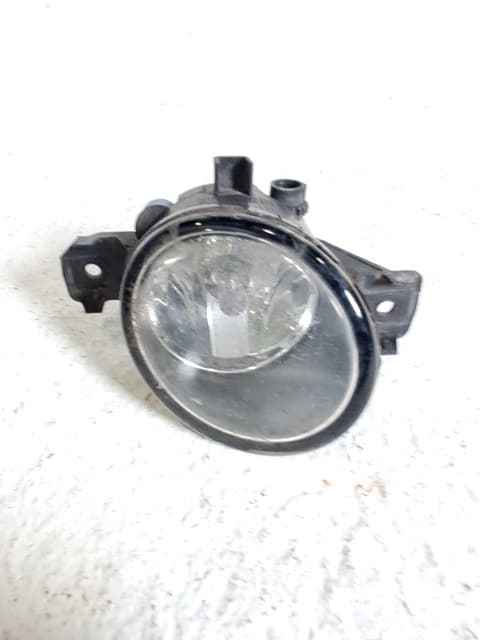 Faro antiniebla izquierdo NISSAN QASHQAI (J10)