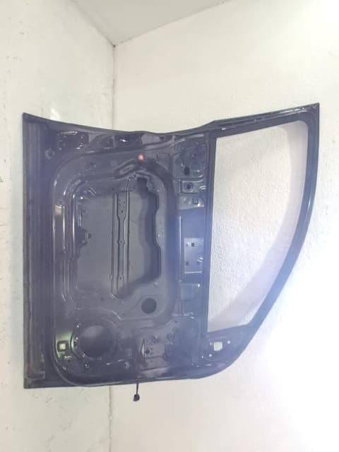 Puerta delantera izquierda NISSAN QASHQAI (J10) 2