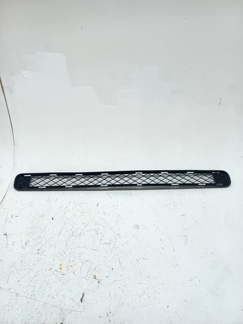 Rejilla delantera TOYOTA RAV 4 (A2)
