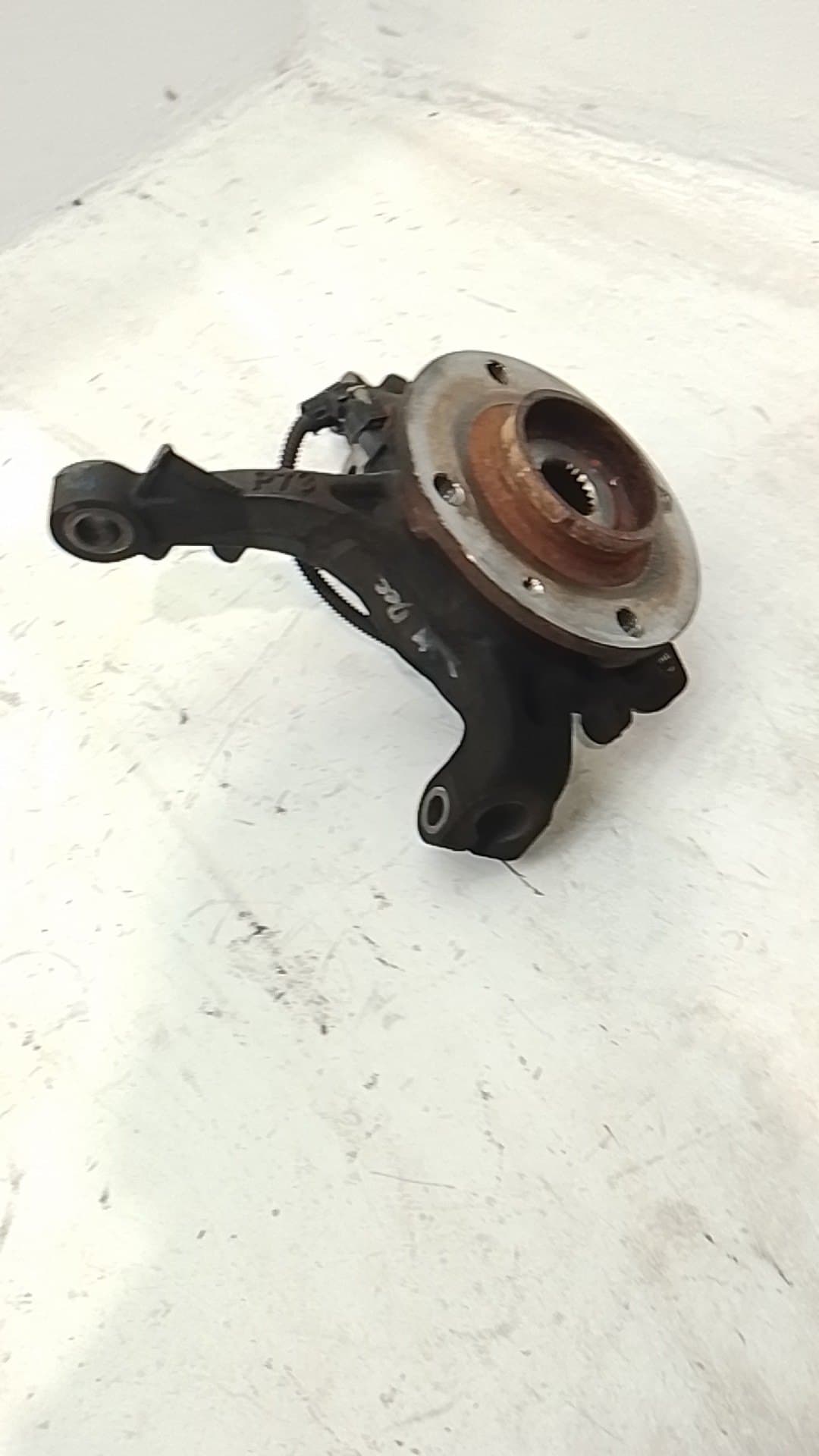Mangueta delantera derecha OPEL CORSA F 3