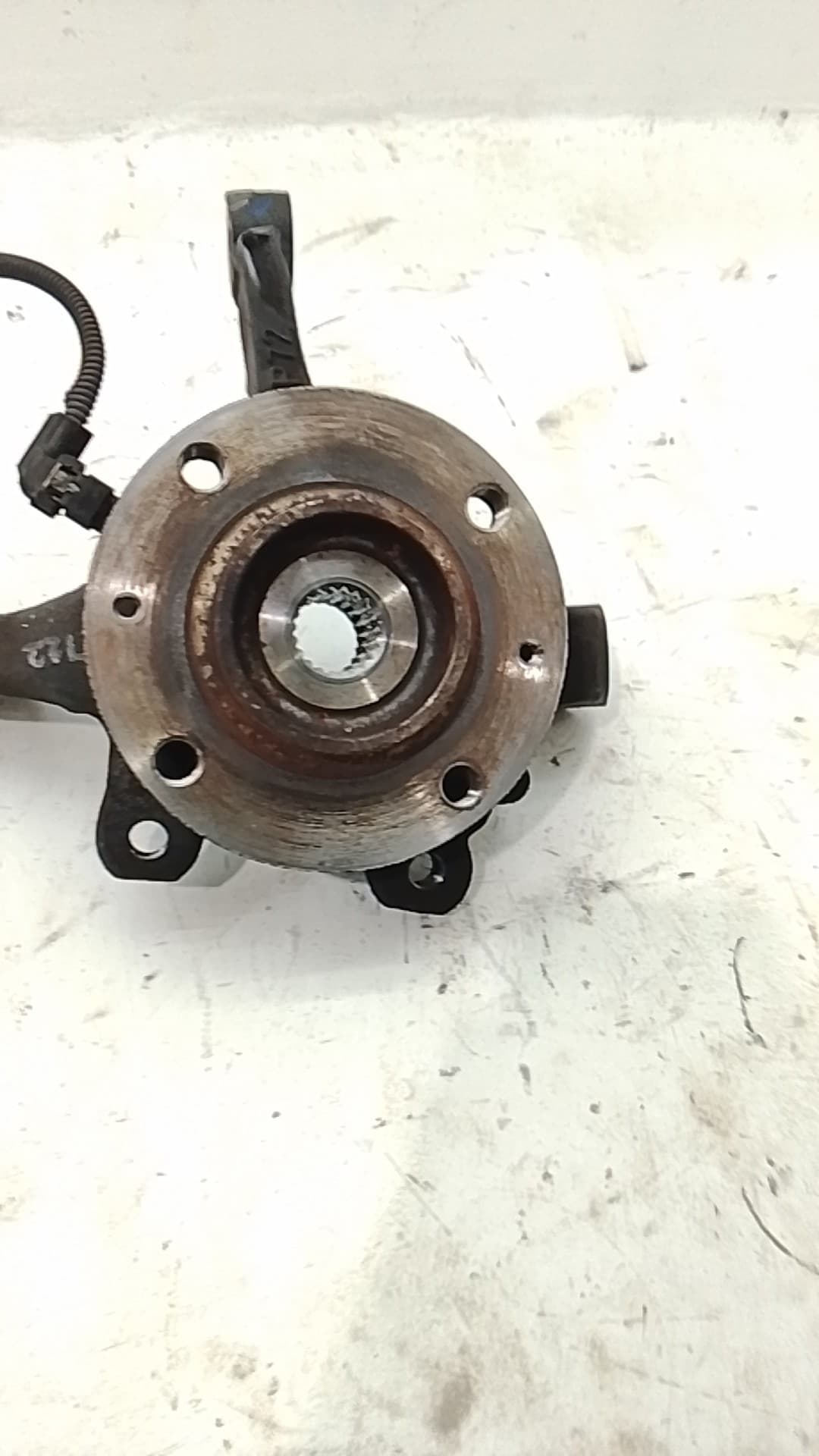 Mangueta delantera izquierda OPEL CORSA F 4