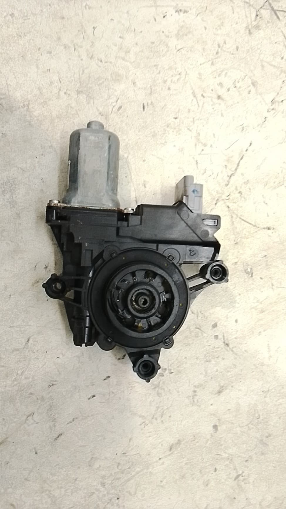 Motor elevalunas delantero derecho OPEL CORSA F