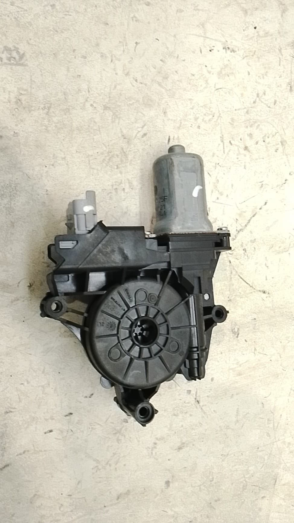 Motor elevalunas delantero derecho OPEL CORSA F 5