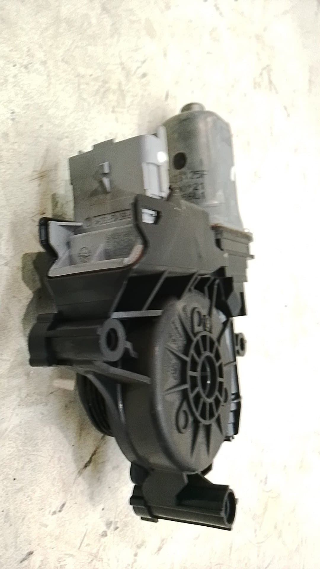 Motor elevalunas delantero derecho OPEL CORSA F 4