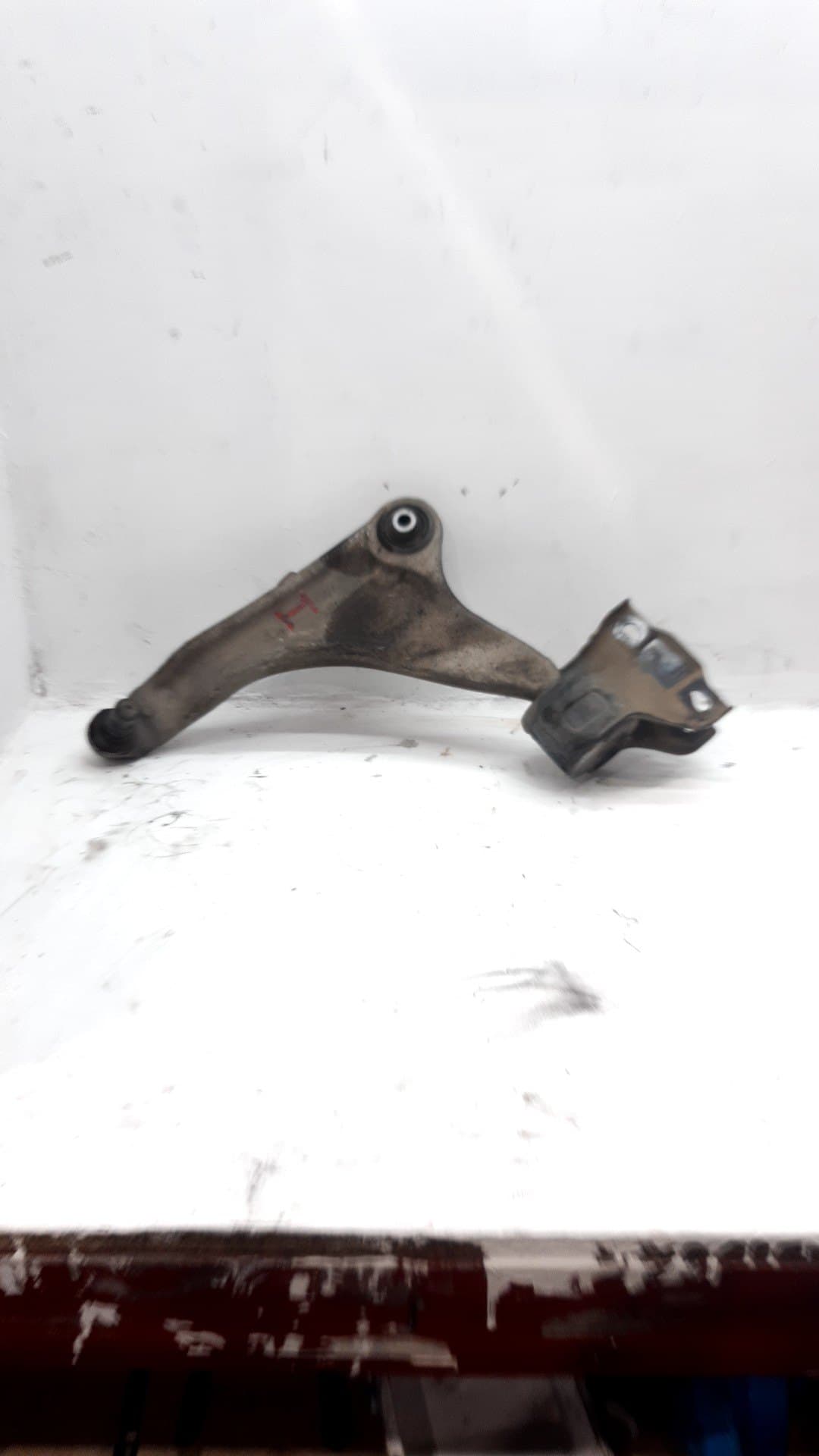 Brazo suspension inferior delantero izquierdo LAND ROVER RANGE ROVER EVOQUE