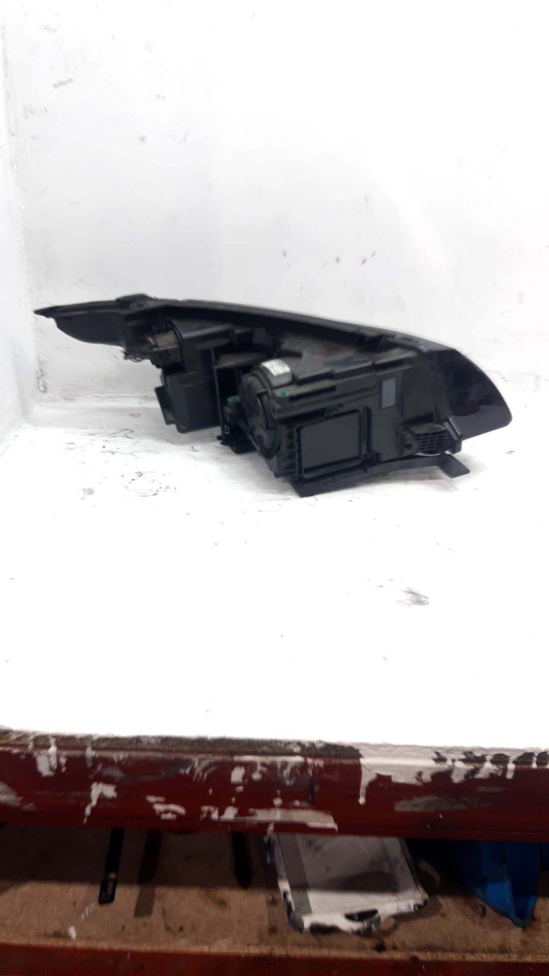 Faro izquierdo LAND ROVER RANGE ROVER EVOQUE 3