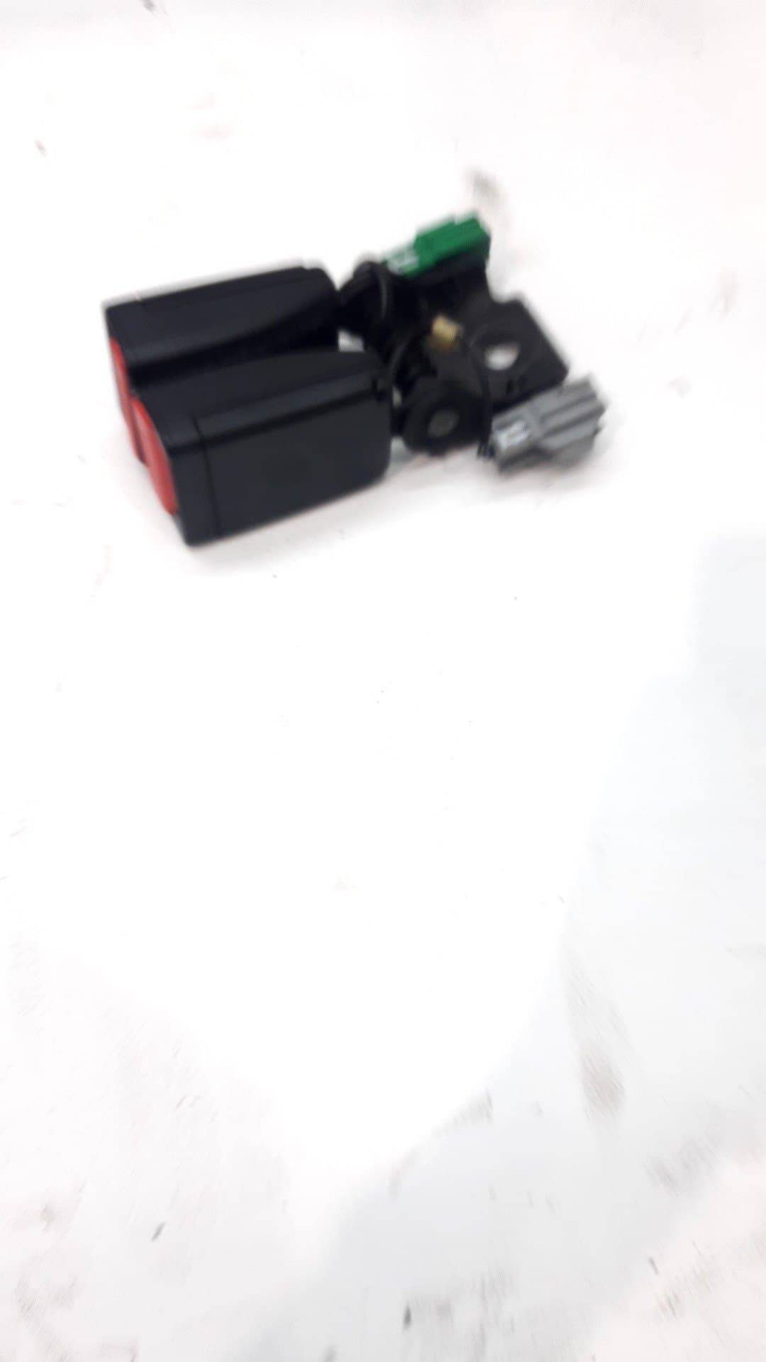 Enganche cinturon trasero central LAND ROVER RANGE ROVER EVOQUE