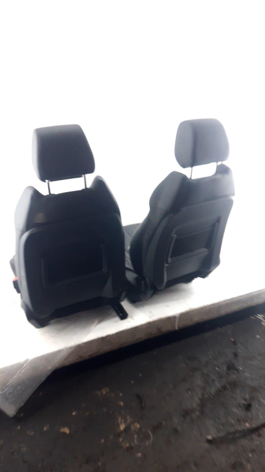 Recambio LAND ROVER RANGE ROVER EVOQUE ref. LR026739 2