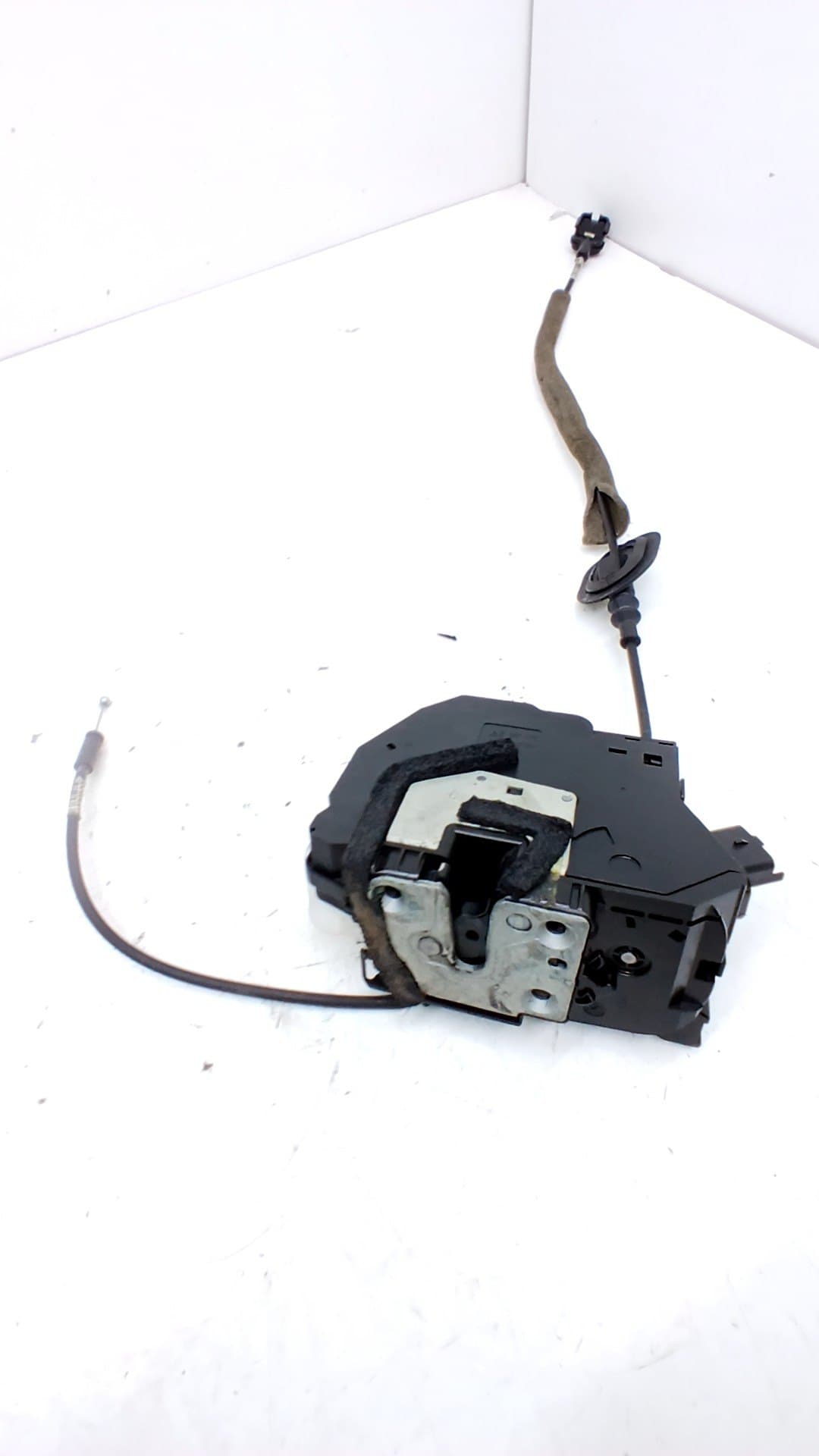 Cerradura puerta delantera izquierda RENAULT CLIO IV 3
