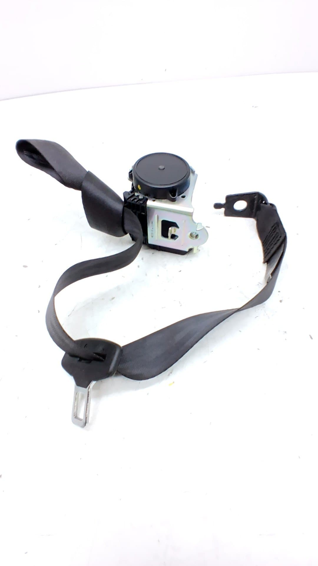 Cinturon seguridad trasero derecho RENAULT CLIO IV 3