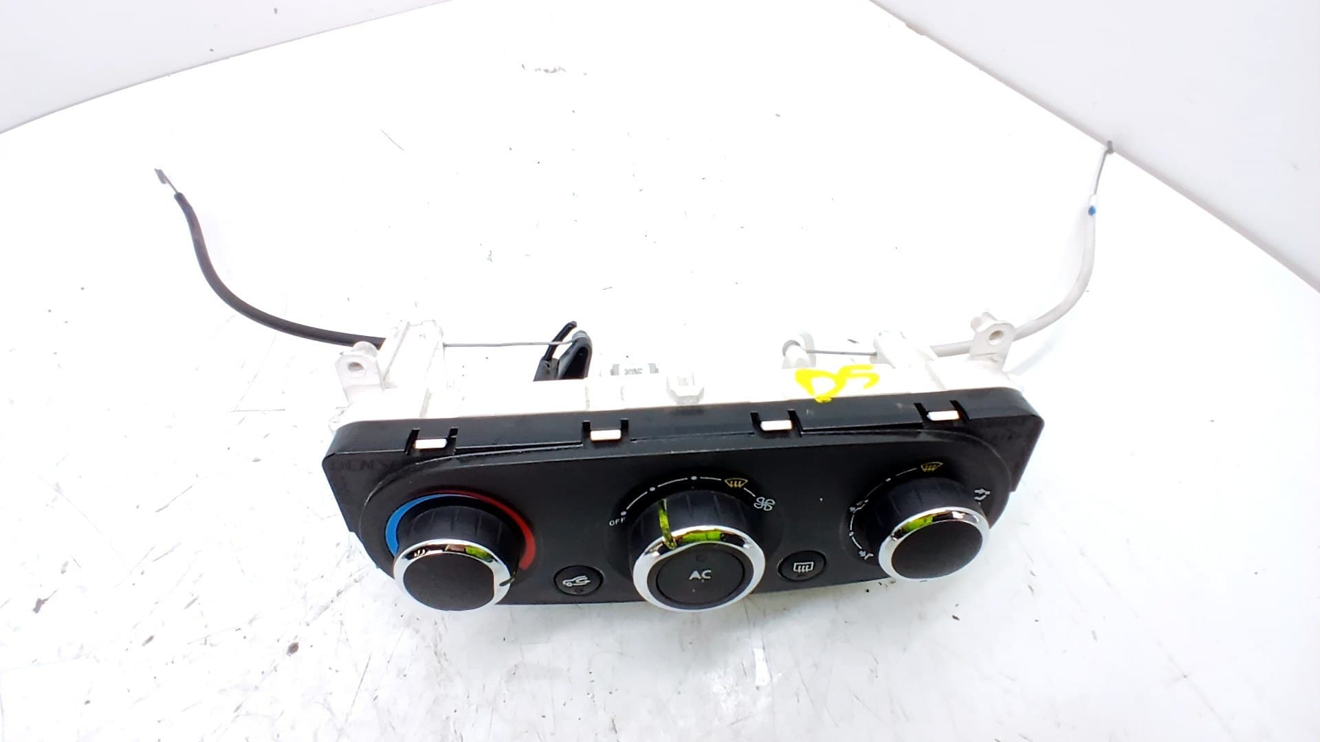 Recambio RENAULT CLIO IV ref. 275107188R 3