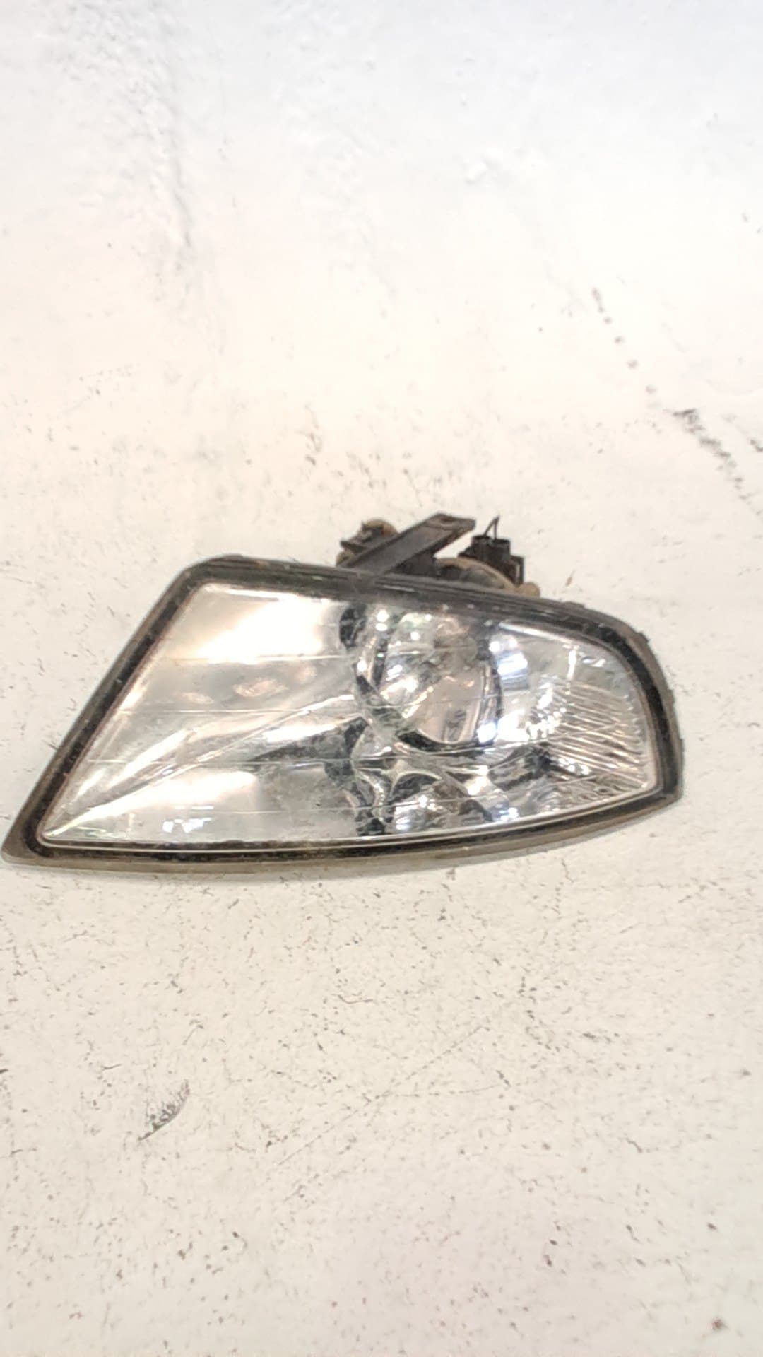 Faro antiniebla izquierdo FORD MONDEO III (B5Y)