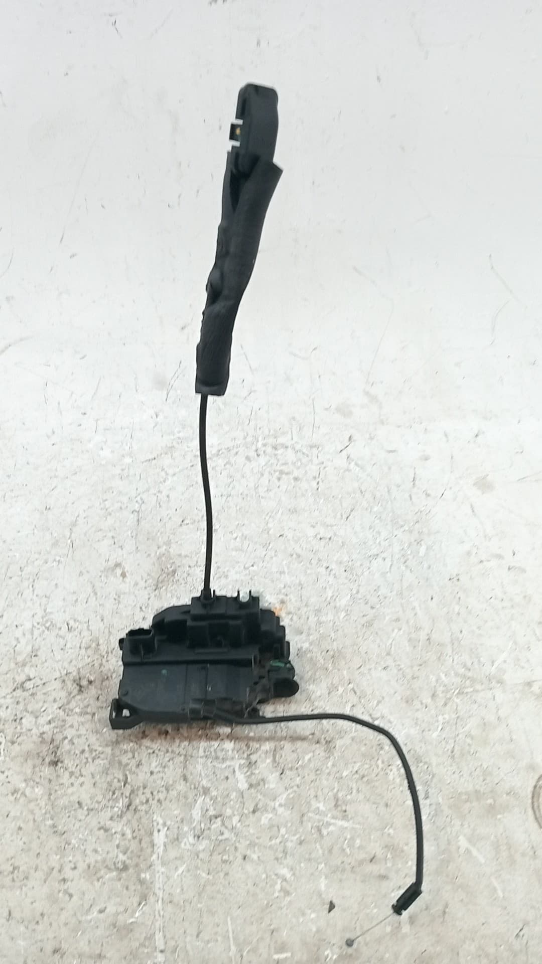 Cerradura puerta delantera izquierda RENAULT LAGUNA III 3
