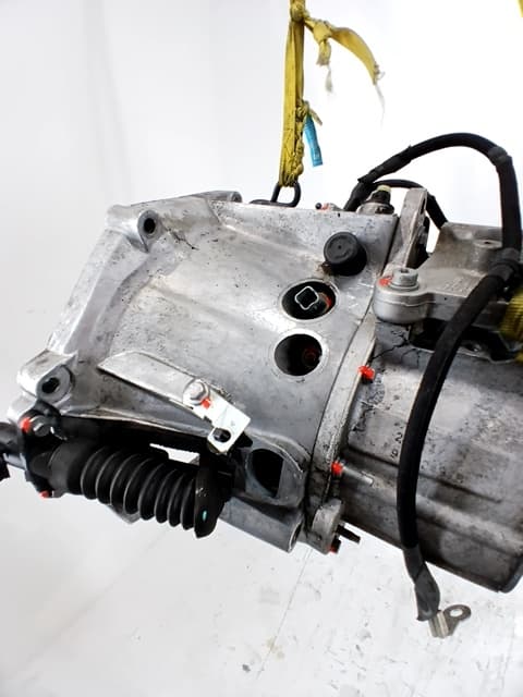 Caja cambios PEUGEOT 208 I (CA_, CC_) 4