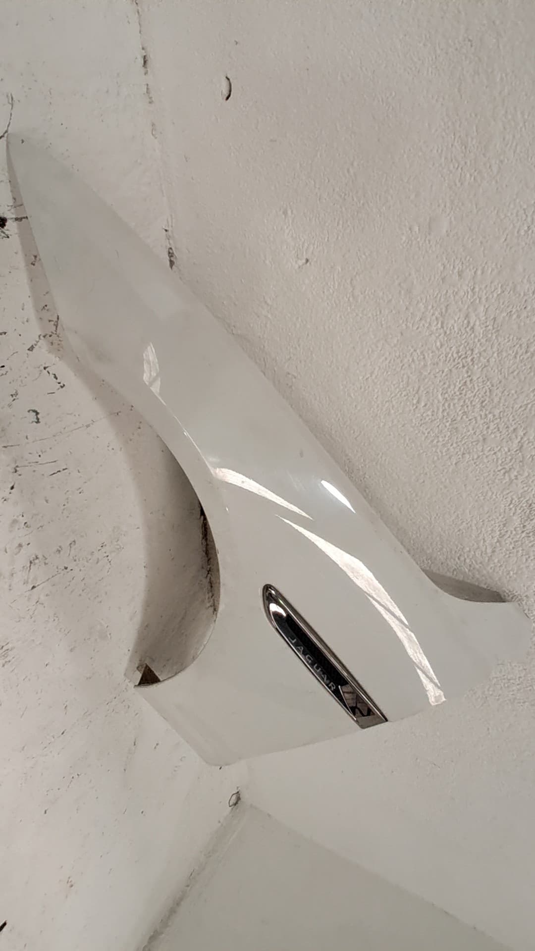 Aleta delantera izquierda JAGUAR XF 3