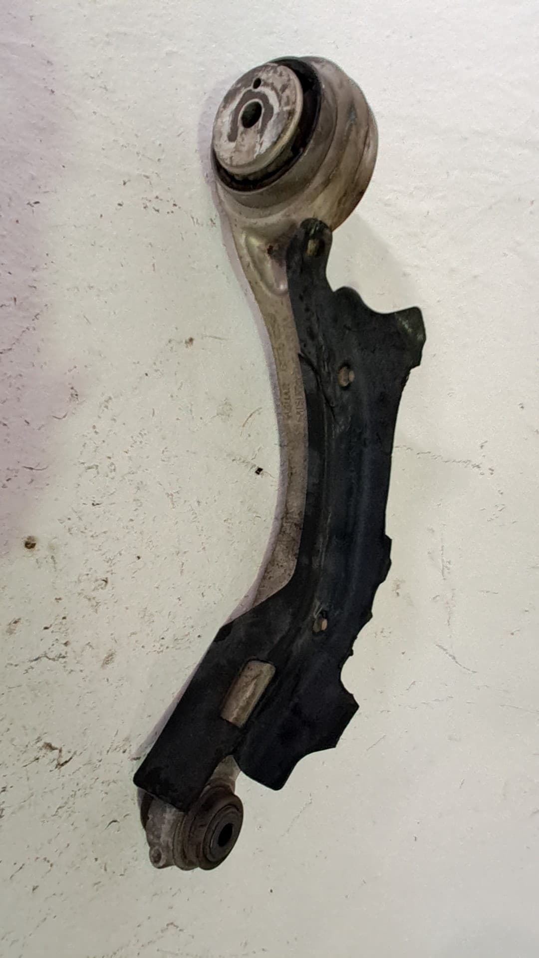 Brazo suspension inferior delantero izquierdo JAGUAR XF
