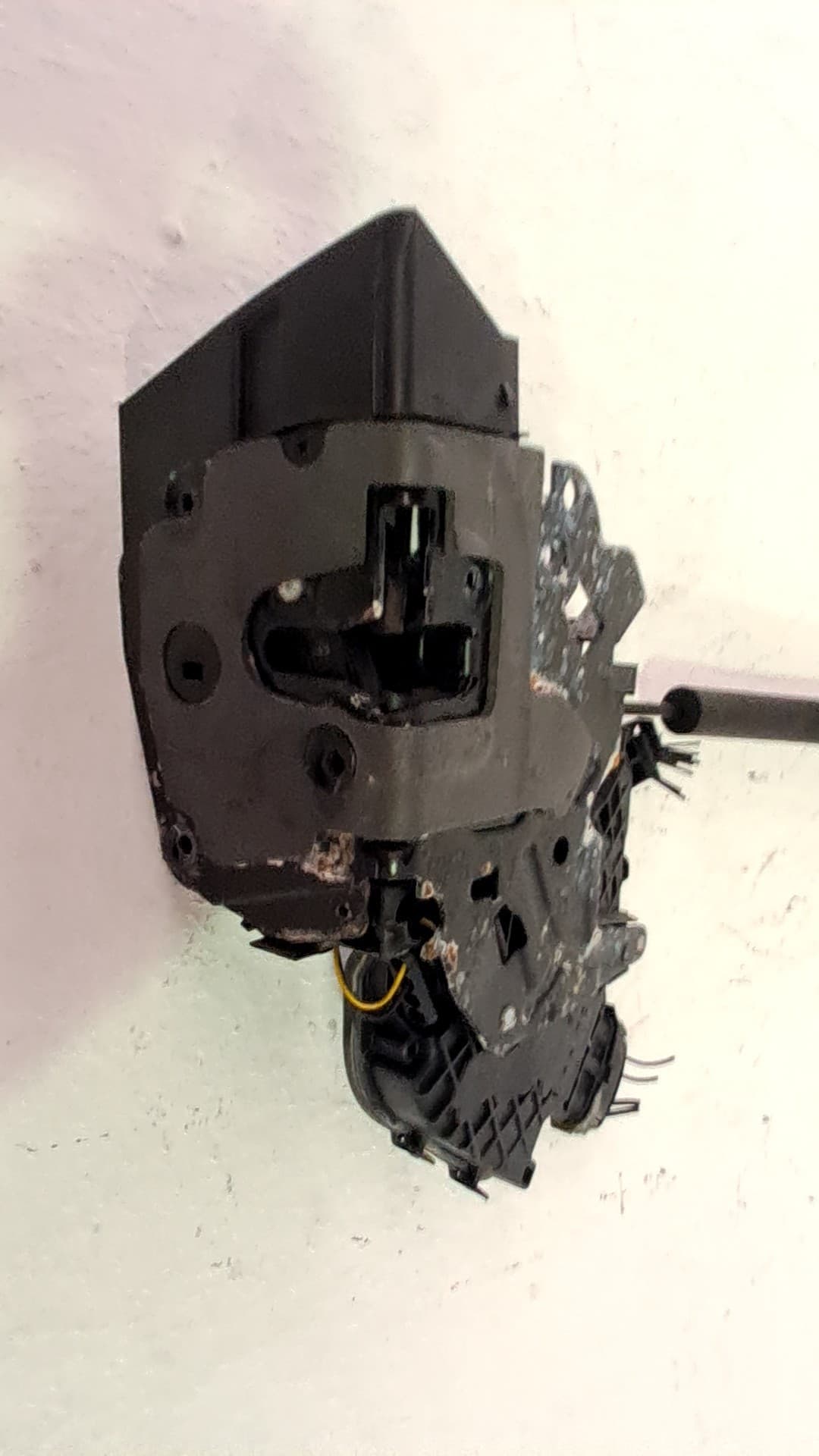 Cerradura puerta trasera izquierda JAGUAR XF 2